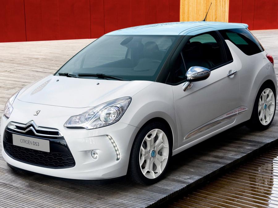  Citroen DS3 2009 года  (фото 16 из 72)